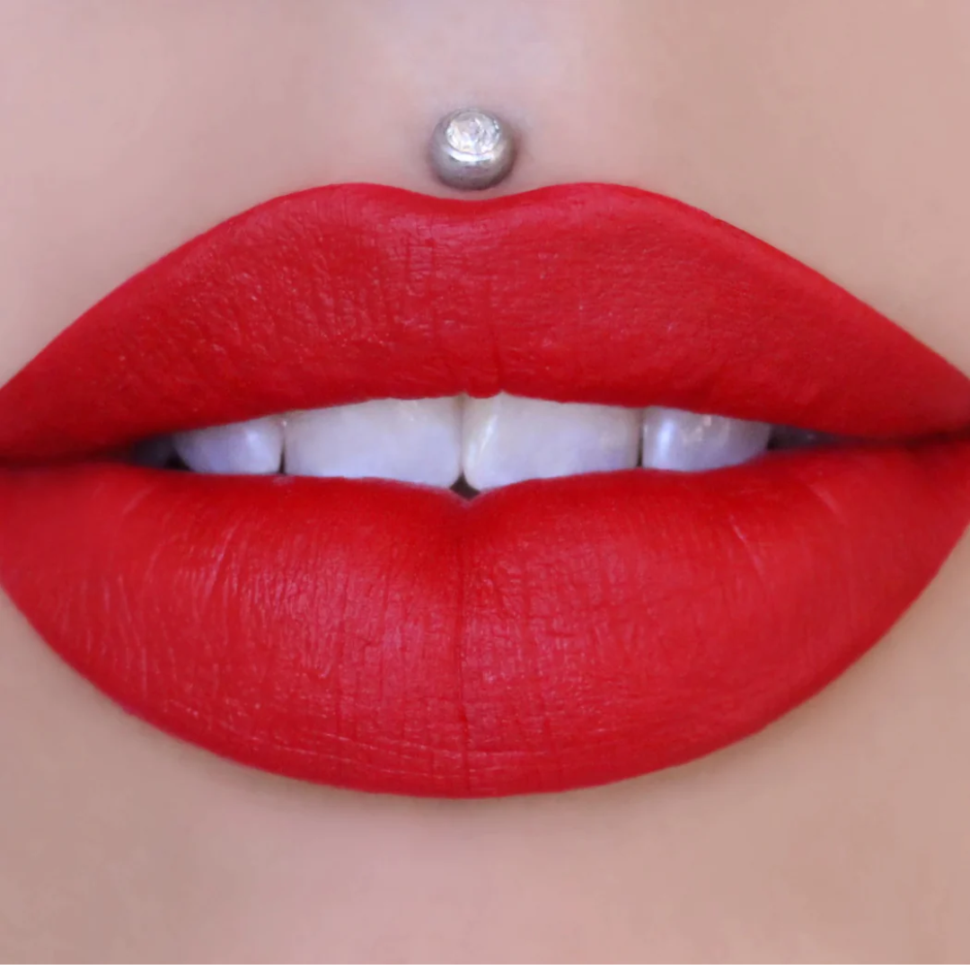 Velour Liquid Lipsticks TONO REDRUM - Jeffree Star Cosmetics